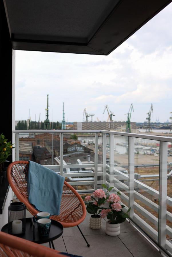 Glow Apartments, Apartamenty Stocznia Cesarska & Montownia Gdańsk Buitenkant foto