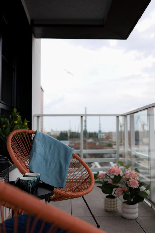 Glow Apartments, Apartamenty Stocznia Cesarska & Montownia Gdańsk Buitenkant foto